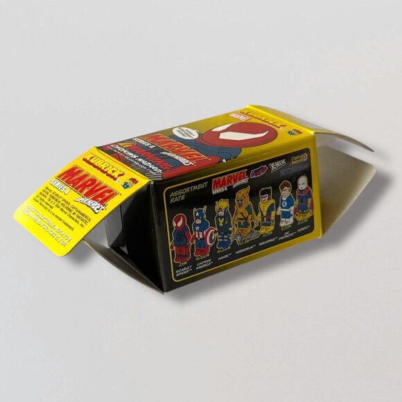 Medicom Marvel Series 4 S4 Kubrick "Scarlet Spider" 2004 - Picture 7 of 10